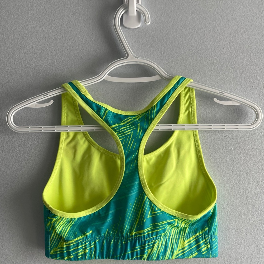 SPORTS BRA - Picture 4 of 6